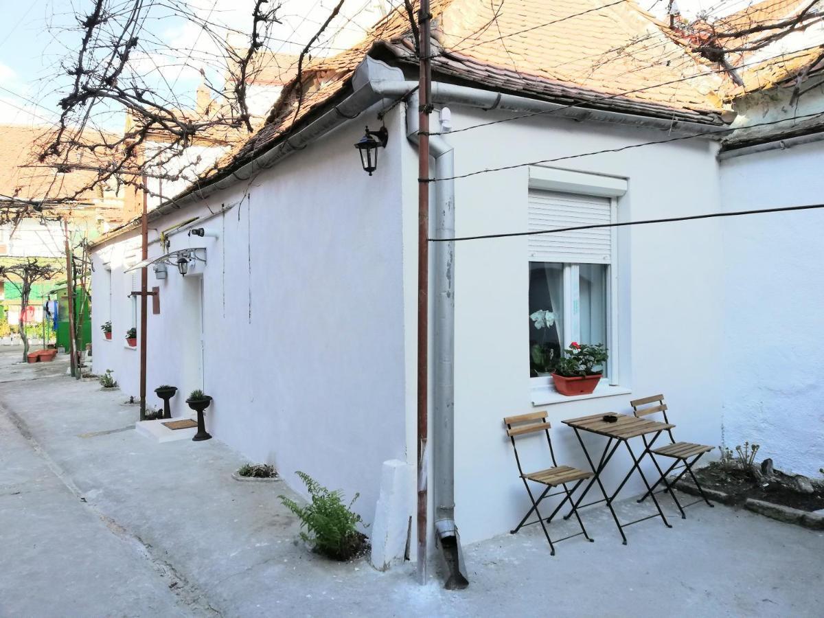 Apartament Turnul Pielarilor Studios シビウ エクステリア 写真